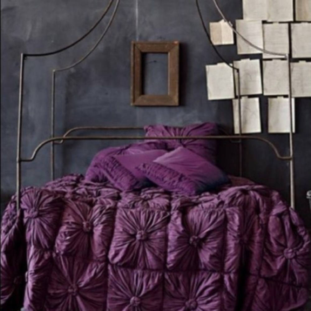 Anthropologie Rosette Quilt Queen